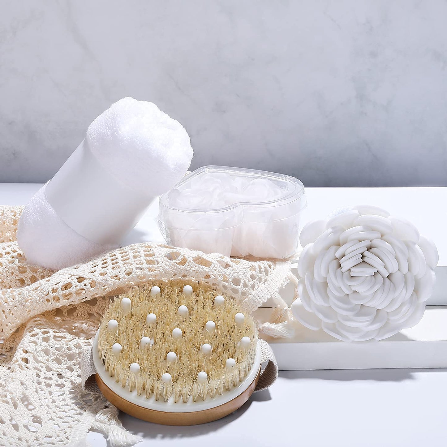 Spa Gift Baskets, Spa Gifts for Women, 15Pcs Spa Gift Set Includes Bath Bombs, Essential Oil, Hand Cream