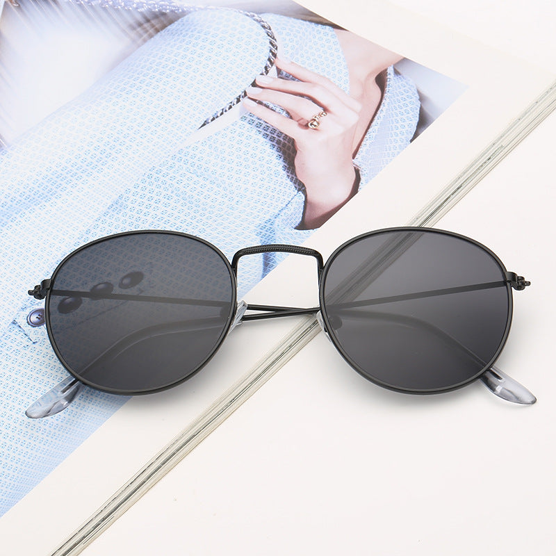 2022 New Style Plain Small Frame Sunglasses Female Trendy Korean Version Small Face Fashion Retro Harajuku Net Red Round Sunglasses